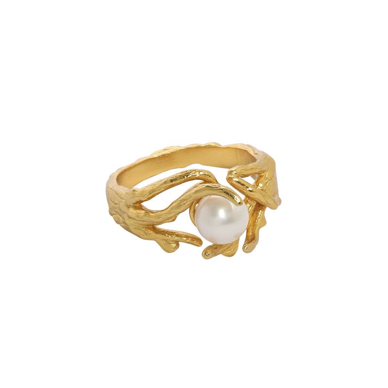 Mira Pearl Ring