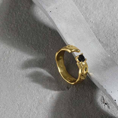 Obsidia Ring