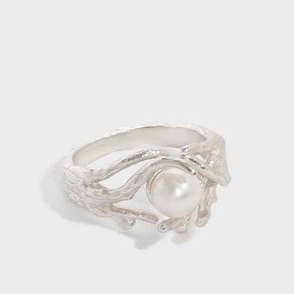 Mira Pearl Ring